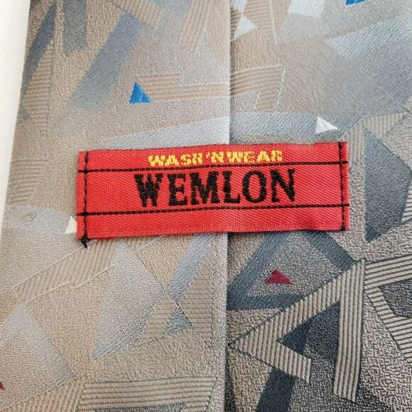 Vintage Wemlon Wash N Wear Tie Men 54 Long x 3.5 Wide Geometric Tie Work Office - Picture 4 of 7
